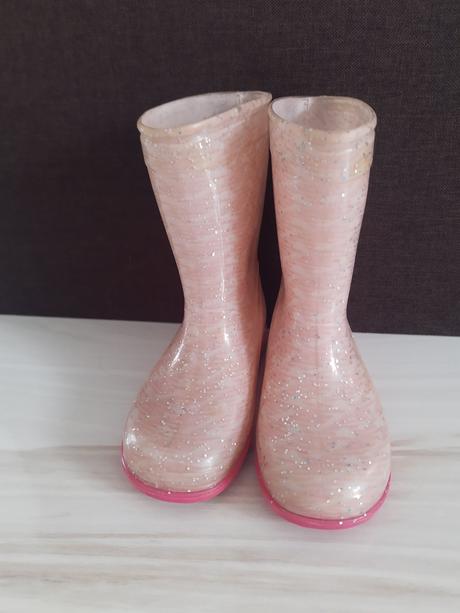 Gumáky labkova patrola, 26