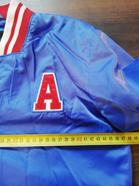 Prechodná vetrovka, 164