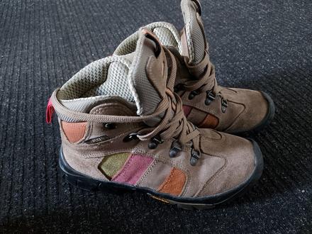 Kožené turistické topánky, olang,36