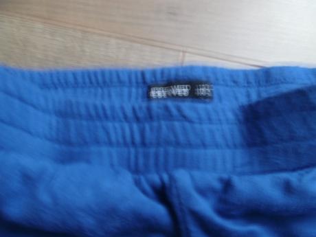 Značkové tepláky, reserved,110