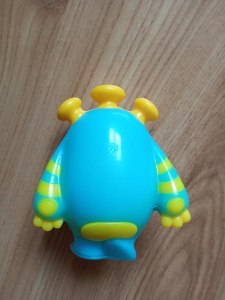 Kinder maxi dvb12/ darujem,