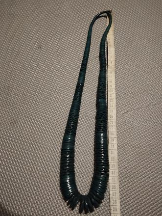 Drevený náhrdelník zelený,