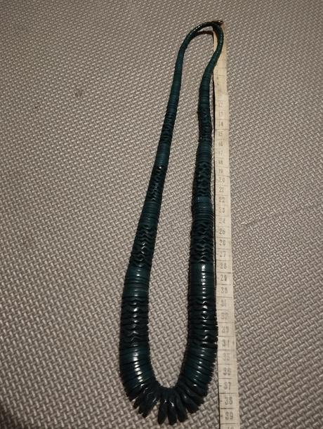 Drevený náhrdelník zelený, 