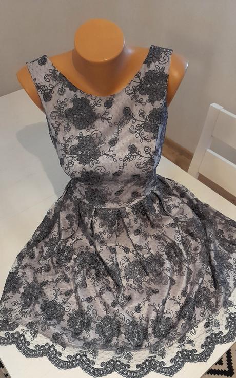 Spoločenské šaty, xs