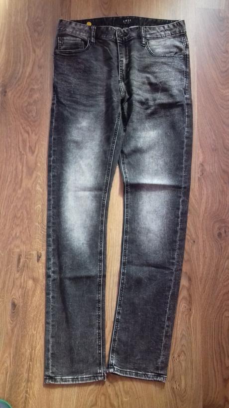 Tmavosivé rifle, 30