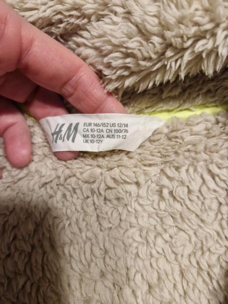 Tepla mikina, h&m,146