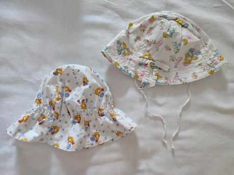 2x bavlnený klobúčik, 86