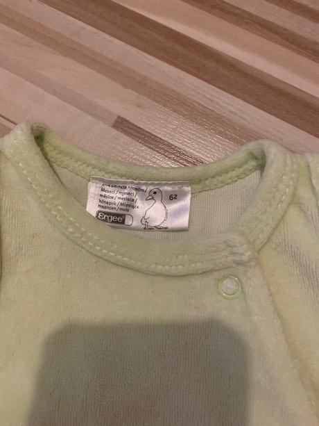 Velurova suprava pre babo zn. ergee - vel. 62, ergee,62