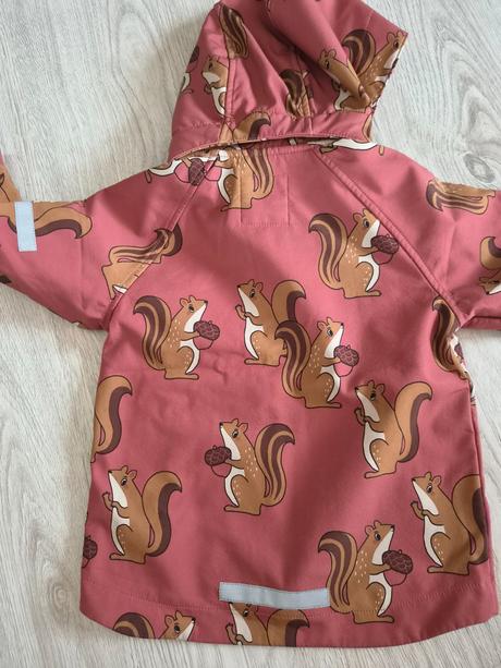 Softshellová bunda, lindex,104