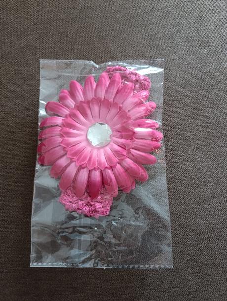 Dievčenská čelenka, 62