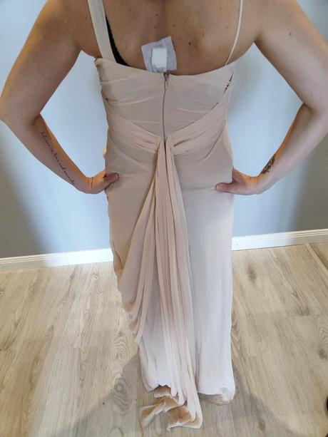 Spoločenské šaty, m