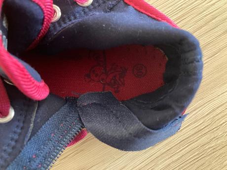 Členkové plátené tenisky super stav, disney,30