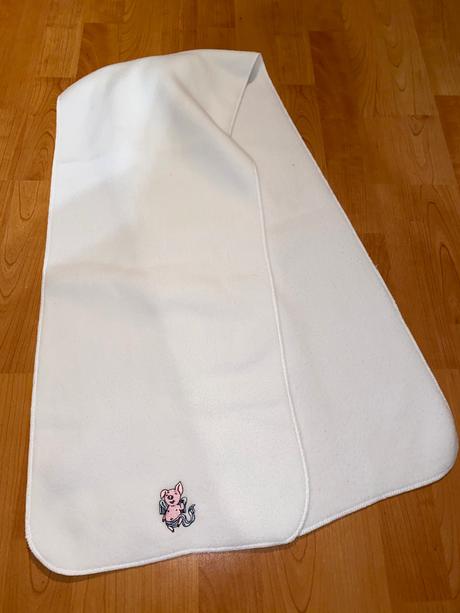 Teplučky biely šál, 