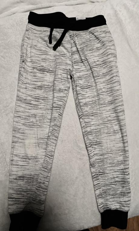 Tepláky tenké h&m  134, h&m,134