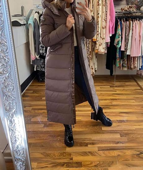 Krasny kabat mayo chix, mayo chix,m