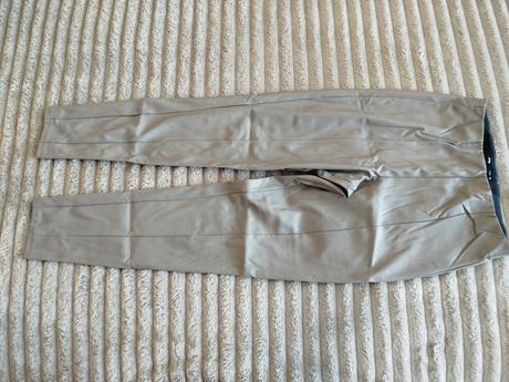 Béžové kožené elasťaky, sinsay,m