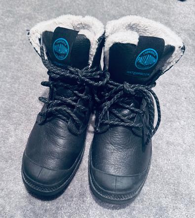 Palladium kožušinové 37, 37