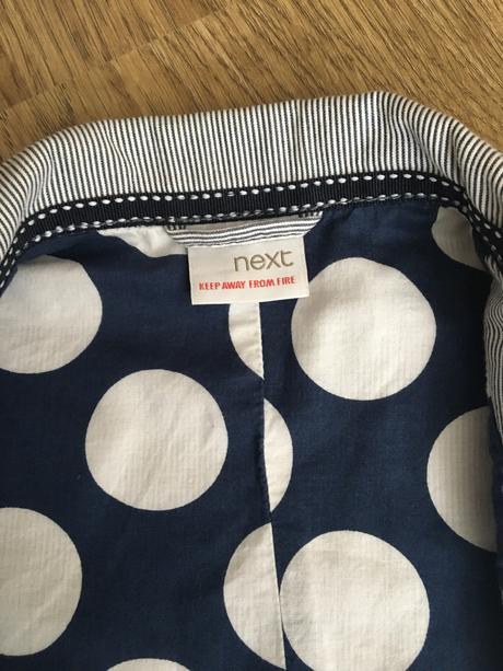 Kabát next, next,86