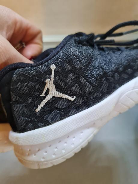 Jordan tenisky, air jordan,25