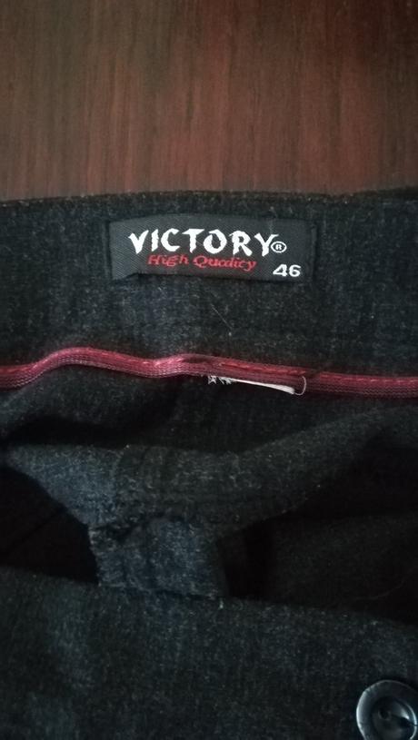 Dámske nohavice, 46