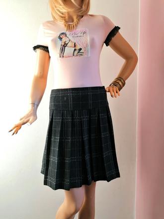 Plisovaná vlnená suknička, 46