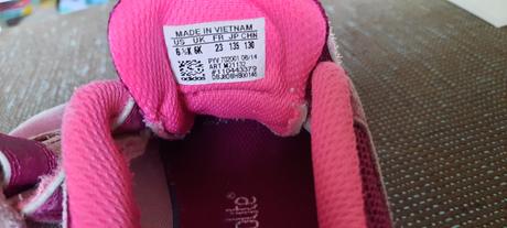 Botasky adidas 23 katnat, adidas,23