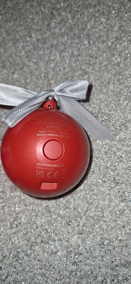 Bluetoot reproduktor - vianočná guľa, 