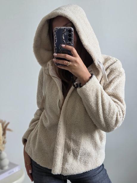 Esprit bundička m, esprit,m
