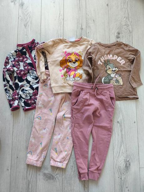 Balík pre dievčatko veľkosť 110-116, 104–116