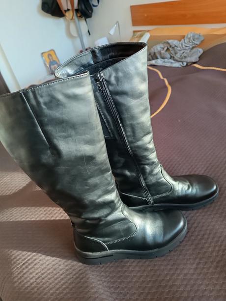 3krát obuté čižmy, baťa,39