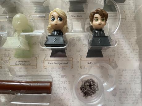 Sada figurok a kuzelnej palicky hp,