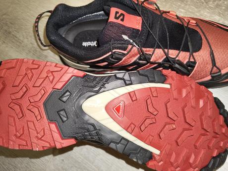 Tenisky goratex, salomon,38