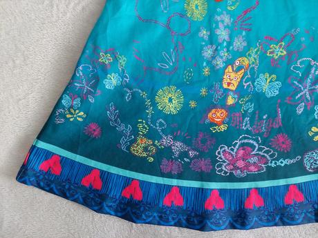 Mirabel encanto karnevalový komplet kostým veľ.104,