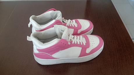 Tenisky, veľ. 38, 38