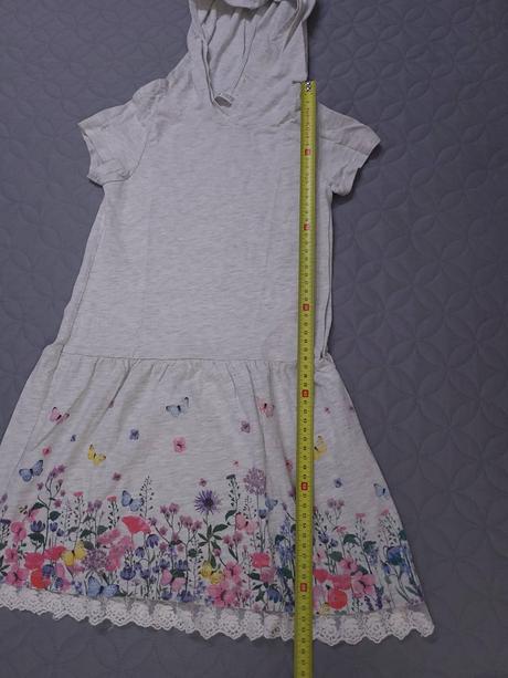 H&m krasne saty s kvietkami a cipkou naspodku, h&m,128