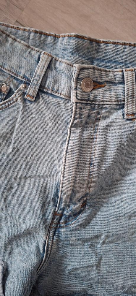 Džinsové šortky s vysokým pásom, h&m,34