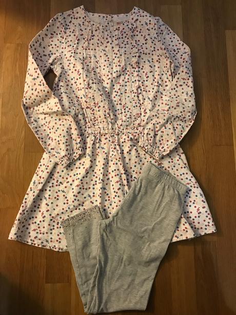 Sergeant major šaty s legínami, 146