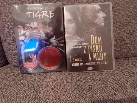 Predaj väčšieho množstva dvd, 