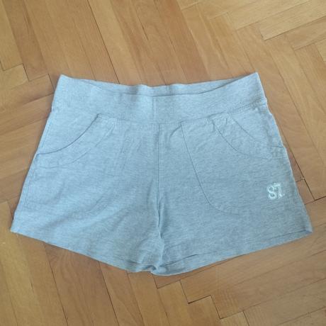 Kraťasy, s