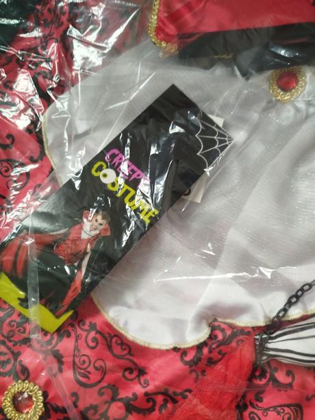 Karnevalový kostým drakula,