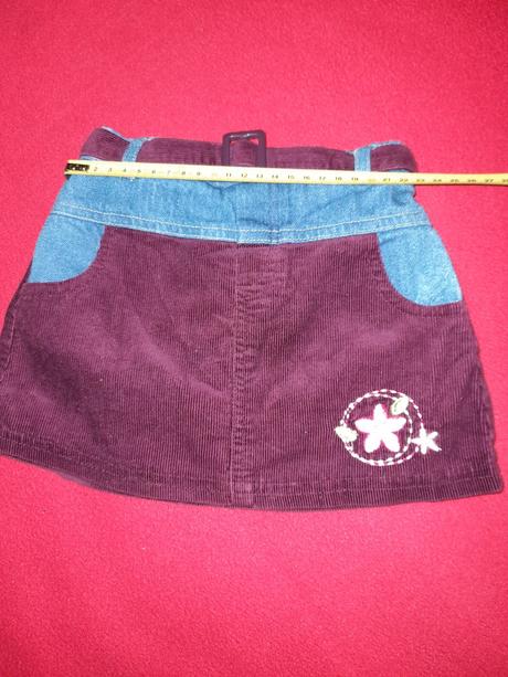 Suknička s kraťasmi, 98