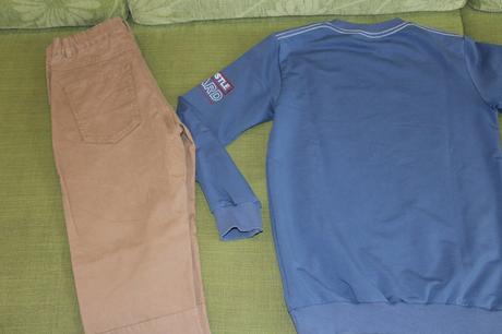 Tenší pulóver a nohavice, 146