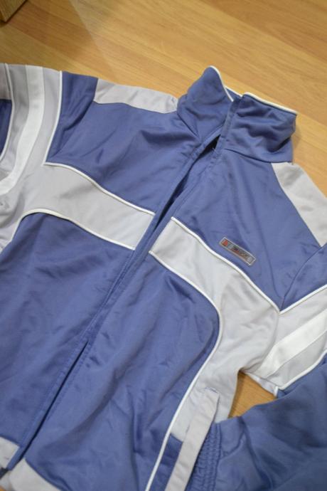 Športová mikina do pása xs/s, xs