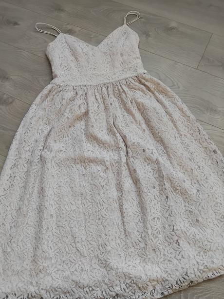 Čipkované šaty, amisu,36