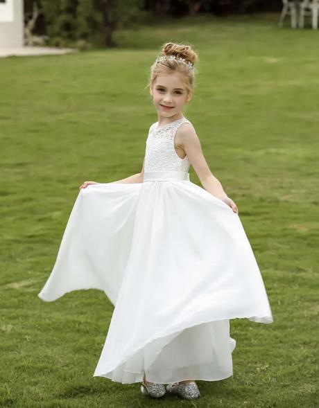 Šaty na prijimanie, 128 - 158