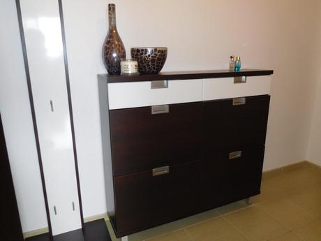 Nábytok do vstupnej chodby,, 