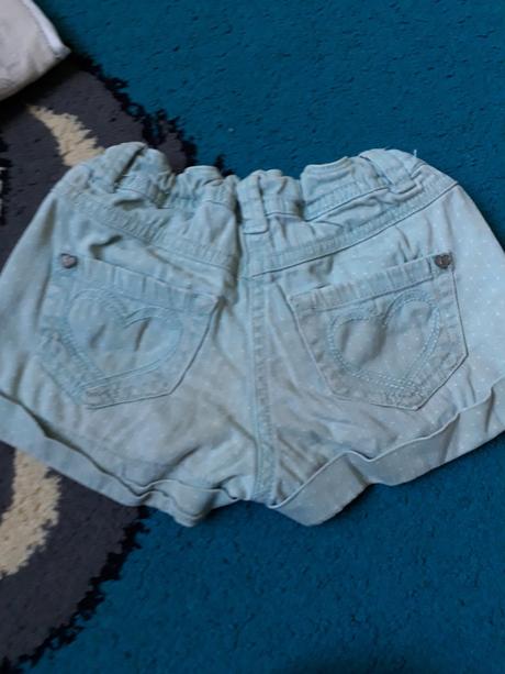 3 x tricko, 1x kratase a letny overal, 86–98