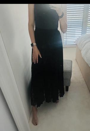 Guess krasna sukna, guess,s