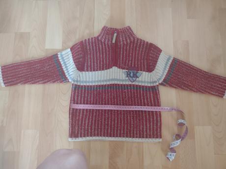 Chlapčenský svetrík so stojačikom na zips, 104