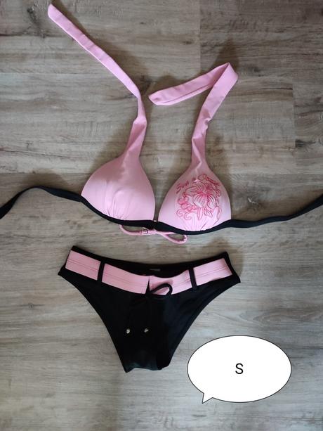 Bikiny, s